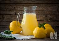 柠檬水减肥做法