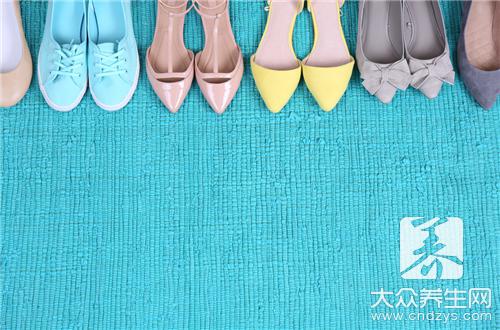  孕妇鞋的基本功能之一：防滑。