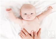 小儿腹泻脱水症状，宝宝腹泻时出现这几个症状要小心脱水