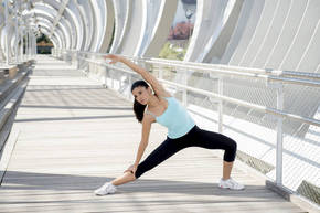 跑完步的拉伸运动