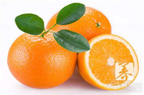 切橙子的巧妙方法三刀