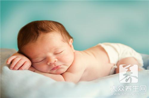 正确睡姿有利胎儿发育——大众养生网