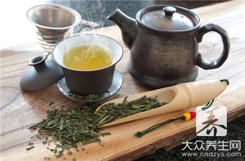 最有效的10个减肥方法，用乌龙茶来放松