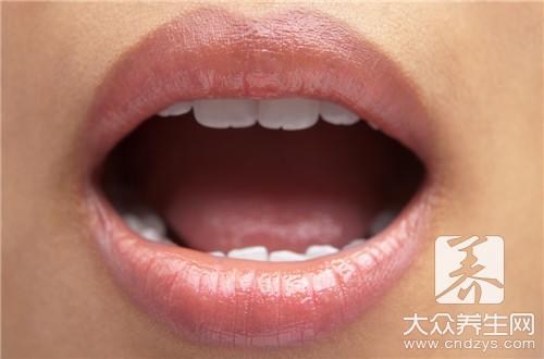 嘴唇黑紫是什么原因，原来和这两种病因有关