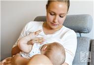 妈妈在哺乳期的时候能服用咽炎片吗？