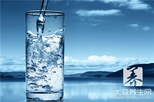 长期喝纯净水影响身体健康(1)