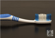 电动牙刷有什么好处?可增强美白功效
