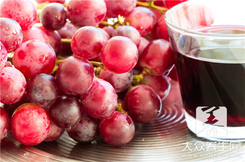 夏季吃葡萄，这六个禁忌不知晓伤牙还呕吐！