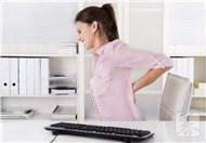女人經常腰痛是怎么回事？或許與這5個原因有關
