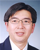 周国雄
