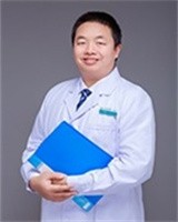 卢德伟