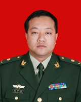 王育明