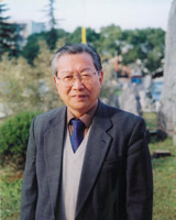 卞春及