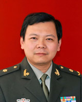 陈伟