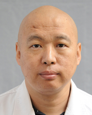 史巍