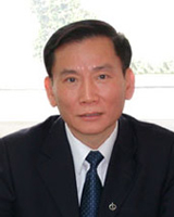 王深明